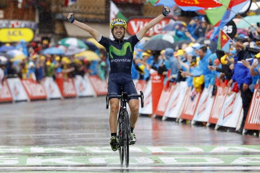 Io Izagirre vince la sua prima tappa del Tour in carriera. Bettini